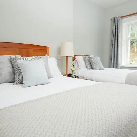 Kilcoran & Leisure Centre