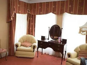 Kilcoran & Leisure Centre Hotel Cahir