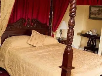 Kilcoran & Leisure Centre Hotel Cahir